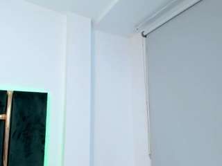 emily-loppez