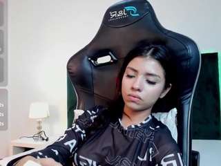 emily-loppez