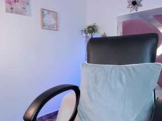 emily-loppez