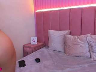 heidyqueen Live Webcam on CamSoda