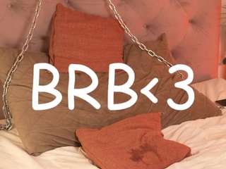 Julcy-Peach live webcam show