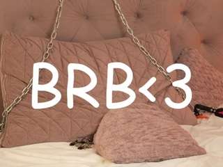 Julcy-Peach live webcam show