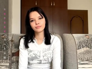 Live webcam model kandisradatz on Soda Cams