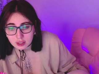 kittycatmeowfrock live cam profile