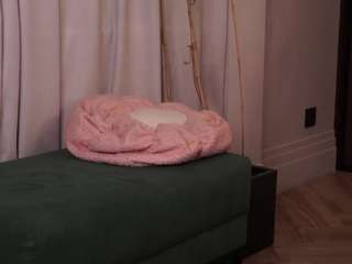 lauritrucchio live webcam show