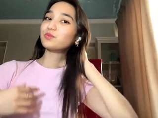 Live webcam model marlofriar on Soda Cams