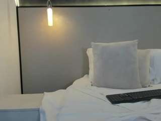 mia-slora Live Webcam on CamSoda