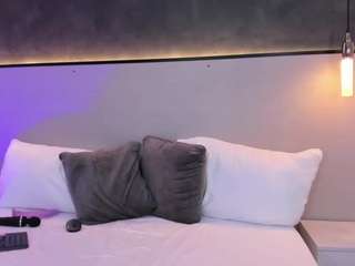 mia-slora live profile