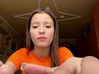 Live webcam model roselleavary on Soda Cams