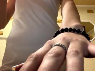 Live webcam model roselleavary on Soda Cams