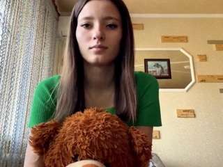 roselleavary live cam profile