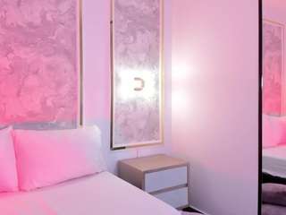 sophia-solerr webcam