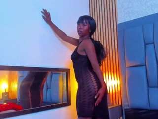 Live webcam model valeriilopez on Soda Cams