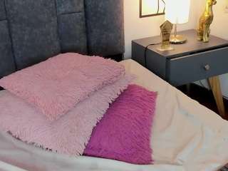 violettaficher's CamSoda show and profile