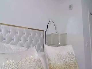 alexandragabriel... Live Webcam on CamSoda