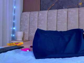 carol-jc on CamSoda