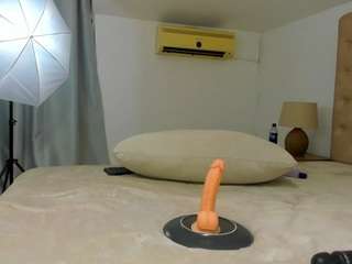 cataleya-sinn's CamSoda show and profile