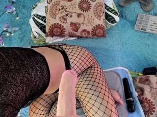 eilin-clio's CamSoda show and profile