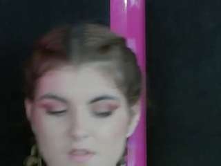 evelisse's CamSoda show and profile