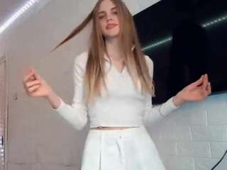 Live webcam model ieshaashaf on Soda Cams