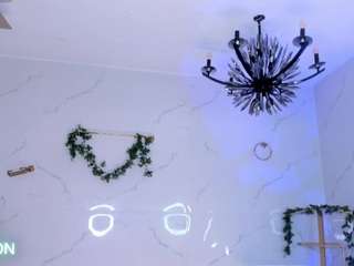 Live webcam model kendallspears-1 on Soda Cams