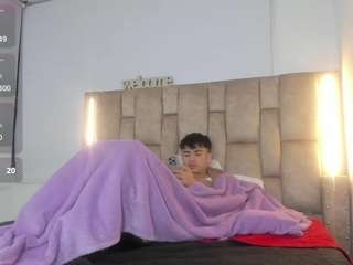 noir-sebas — LIVE on Camsoda