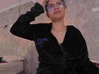 Live webcam model oribel-angels on Soda Cams