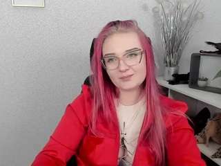 redkissruby Live Webcam on CamSoda