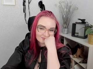 redkissruby Tattoo live webcam