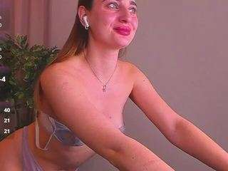 Live webcam model rinaklark on Soda Cams