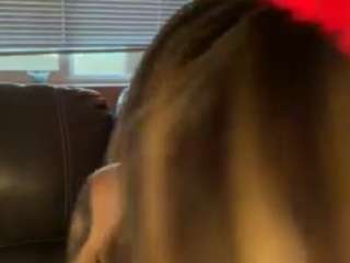 Live webcam model rosieeeyvetteee333 on Soda Cams