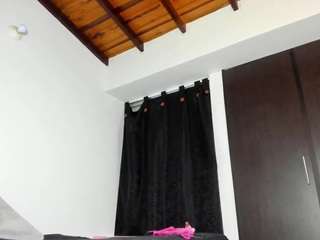 Alexaa Blumm live cam preview