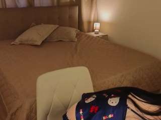 cathrynwhittenbe... Live Webcam on CamSoda