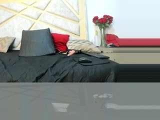 Jade-Roxx live cam preview