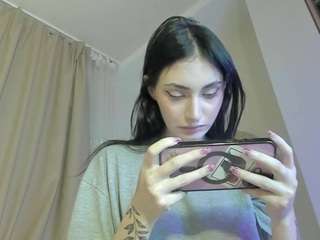 Lesyalis live webcam show