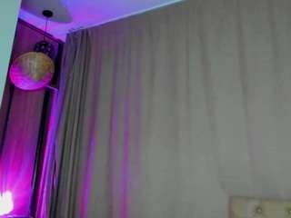Lesyalis live cam preview