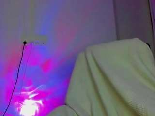 Lesyalis live cam preview