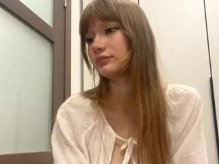 Live webcam model letafanner on Soda Cams