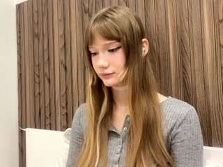 Live webcam model letafanner on Soda Cams