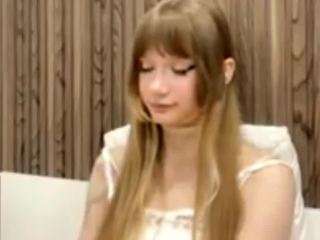 Live webcam model letafanner on Soda Cams