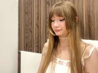 Live webcam model letafanner on Soda Cams