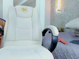 Live cam show with Linda-Cooper