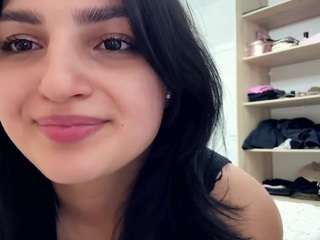 lisettedigaetano's CamSoda show and profile