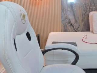 mary-spencer's CamSoda show and profile