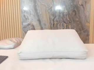 Mary-Spencer live cam preview