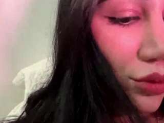 Live webcam model michaelacypher on Soda Cams