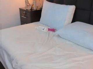 Live webcam model natalie-esmith on Soda Cams