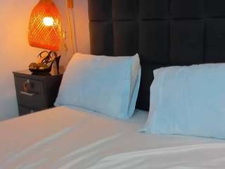 natalie-esmith live webcam show