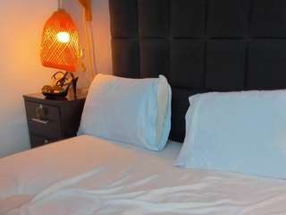natalie-esmith live webcam show