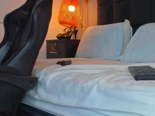 natalie-esmith live cam
